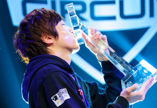You are currently viewing MLG StarCraft II Winter Championship