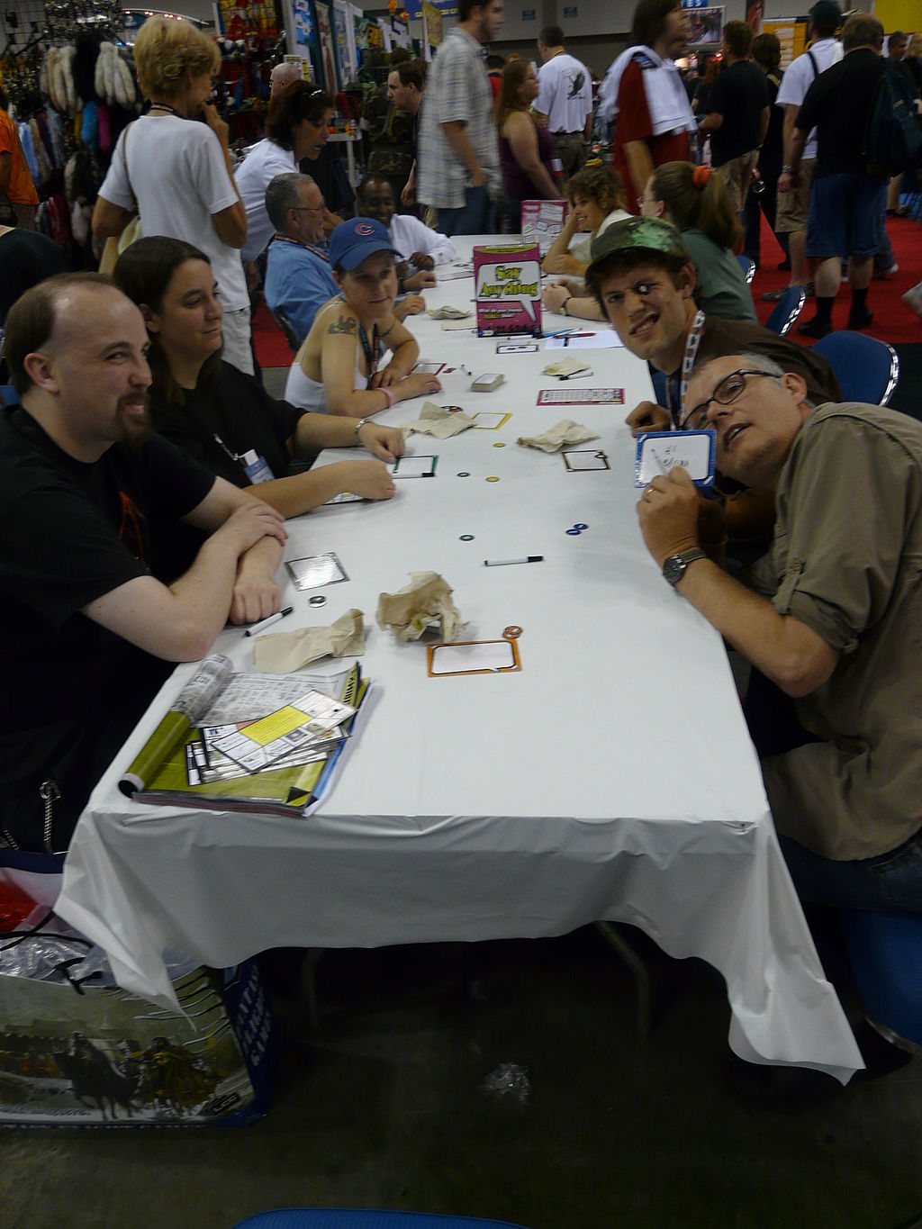 Gen_Con_Indy_2008_-_people_gaming